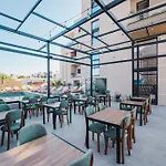 Enad Hotel 4*