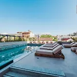 Enad Hotel 4*