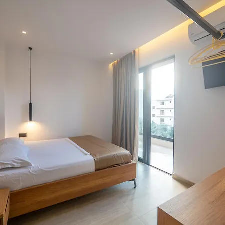 Enad Otel Ksamil