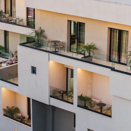 Hotel Enad