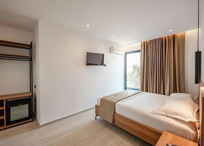 فندق Enad كساميل