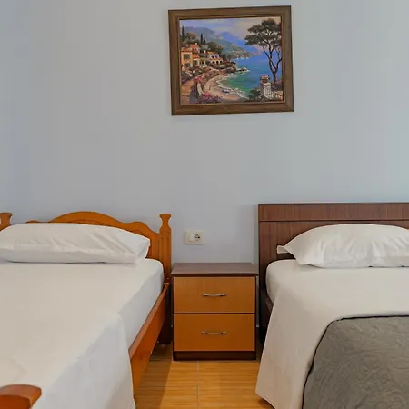 Hotel En Ad Ksamil