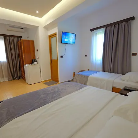 En Ad Hotel Ksamil