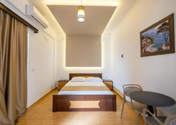 Hotel Enad 4*